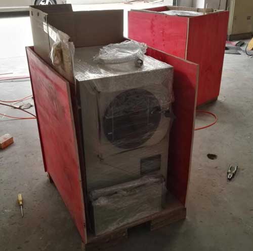 蟲(chóng)草冷凍干燥機(jī)